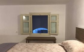 Dimitris Apartments